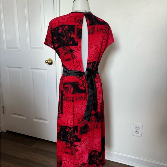 Y2k beware large Japanese dress - Picture 3 of 5